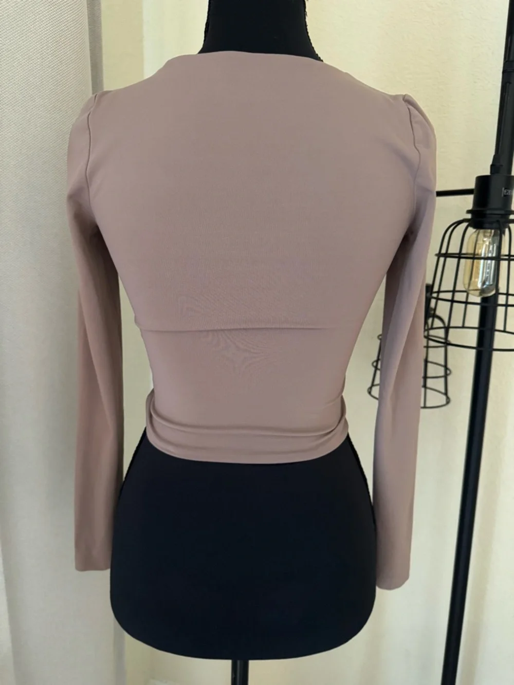 Babaton Sculpt Knit Long Sleeve Top Taupe Beige Fitted XS - Picture 4 of 8